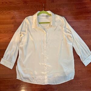 White Stag Ivory Cream Button-Up Blouse